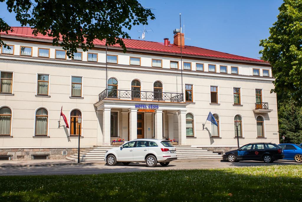 Hotel Cēsis Екстериор снимка